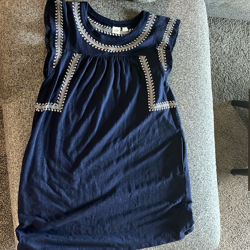 Gap navy blue t-shirt dress